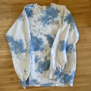 Summer Fridays Cloud Sweatshirt